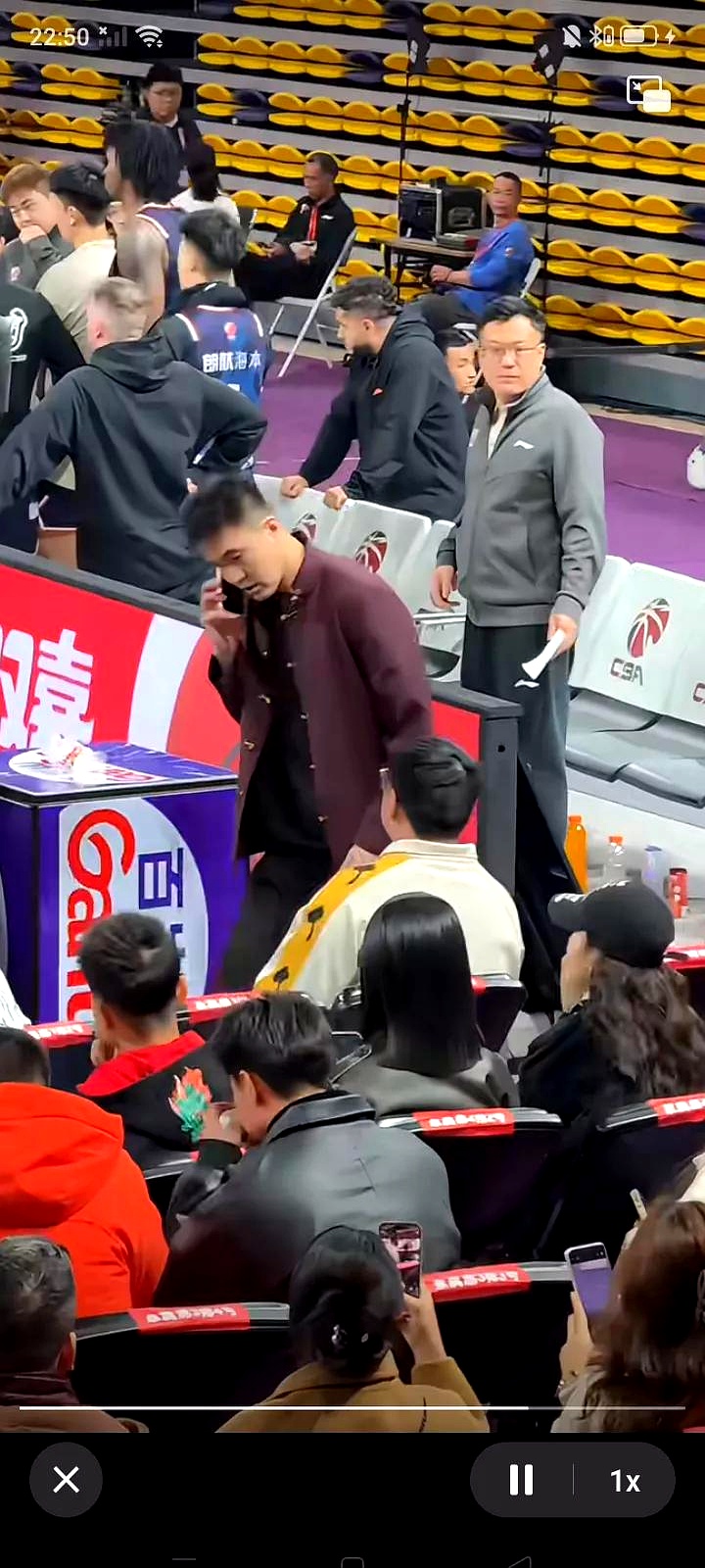 Doinb意外战胜加拿大队，领先优势明显引爆全场！