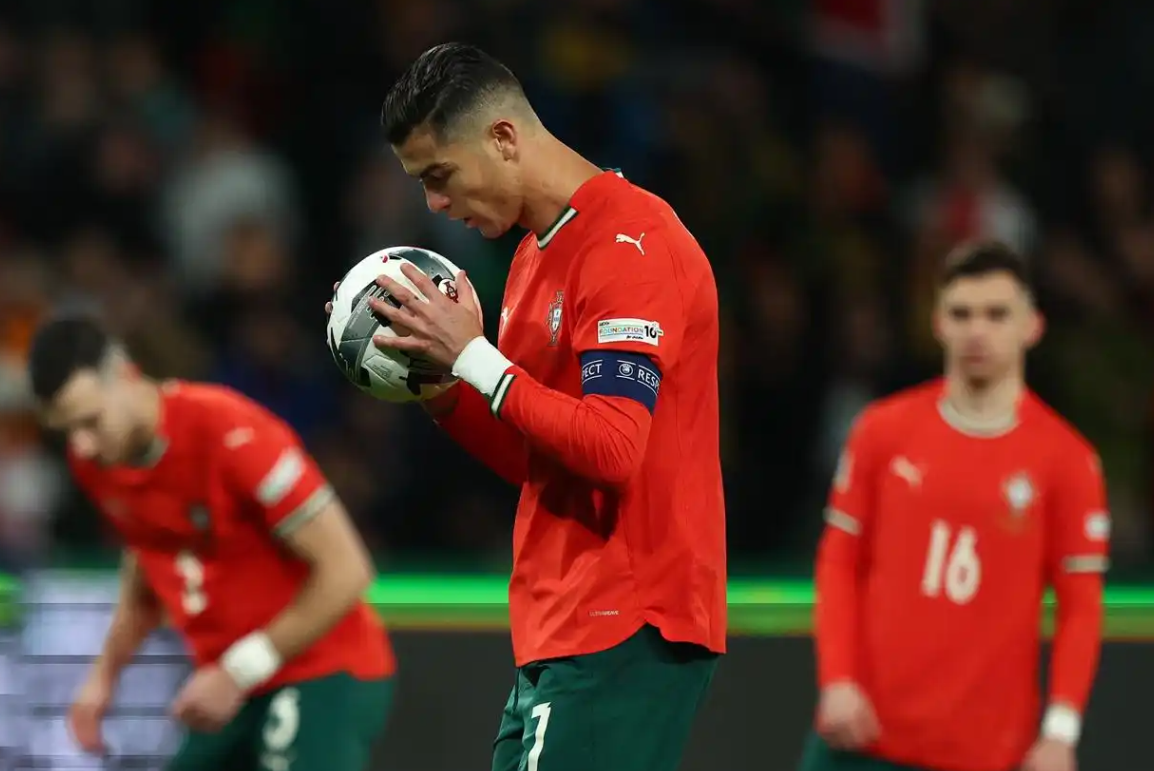 kaiyun-包含C罗重返赛场，比赛规则变更首场状态出色，湖人观众沸腾！的词条-kaiyun