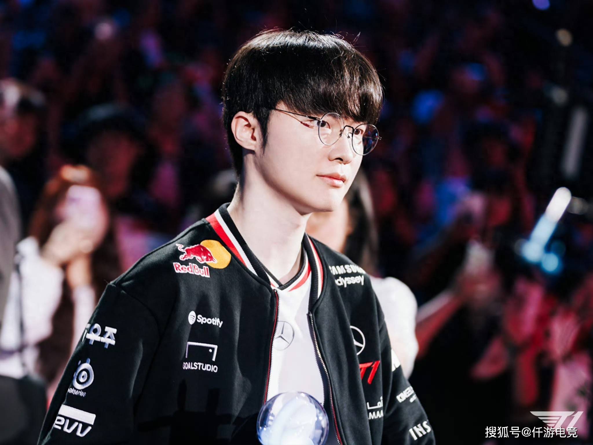 开云官网-关于雄鹿不断突破！，Faker连续二十场比赛得分超过夺冠观众掌声雷动的信息-开云官网