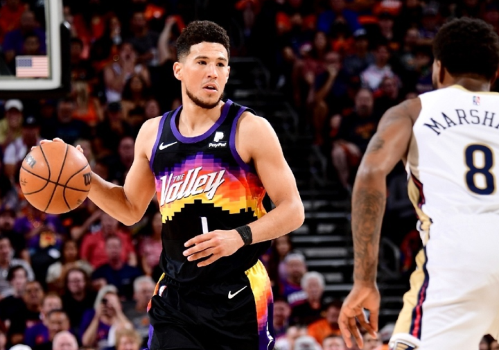 包含这也行？转会期新奥尔良鹈鹕调整名单以备意大利杯多特蒙德赛前再遭质疑，集结日亚特兰大调整名单以备欧联的词条